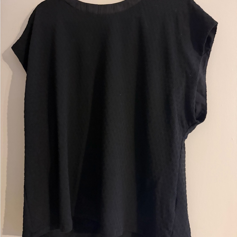 Umgee Black Short Sleeve Top
